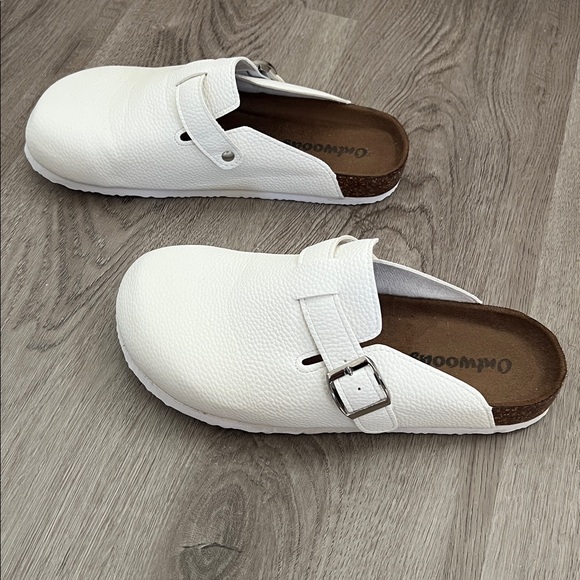 White Buckle Clogs - Picture 4 of 7